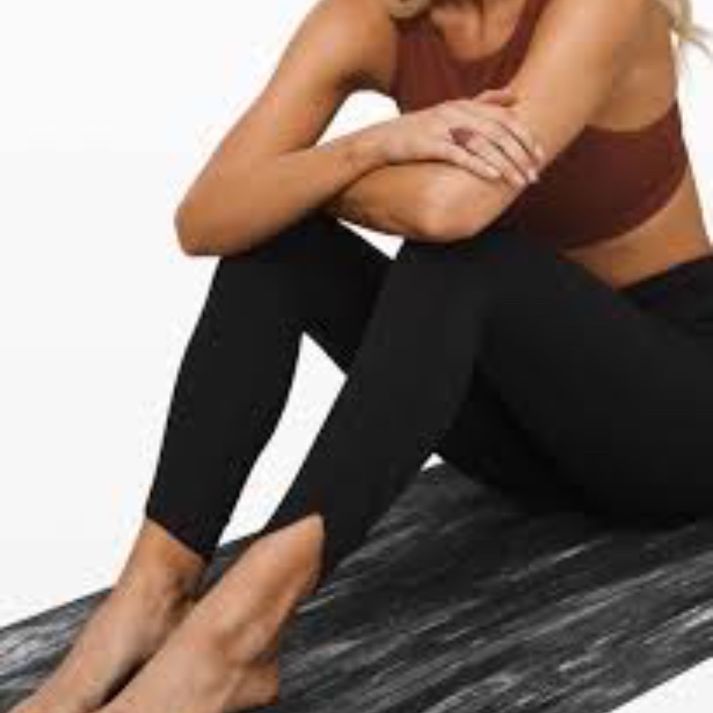 LuLulemon align petal pant in Black
